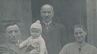Gregor Schäfer (im Hintergrund) mit seinem Schwiegersohn Franz Hofstetter (von links), Enkelin Hildegard und Anna Hofstetter.
