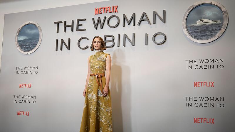 Photocall «The Woman in Cabin 10» in London