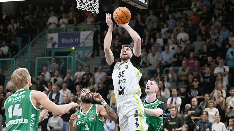 Die Bayreuther mussten gleich zu Saisonbeginn auf dem Transfermarkt zuschlagen und holten den ukrainischen Nationalspieler Artem Kovalov (Bild) für Taje Kelly, der sich in der Vorbereitung  schwer am Knie verletzt hatte.