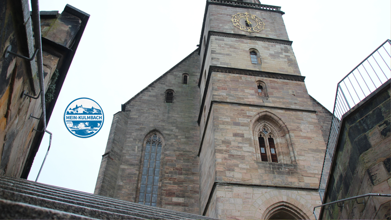 Die Petrikirche in Kulmbach am Fu&szlig;e der Plassenburg.