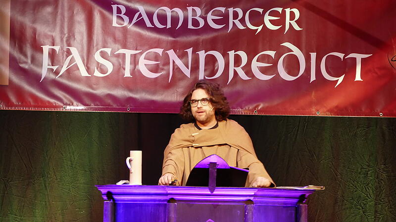 Bruder Udalrich alias Florian Herrnleben bei Fastenpredigt 2024