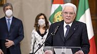Sergio Mattarella bleibt Präsident von Italien. Der 80-Jährige erhielt bei der achten Abstimmungsrunde die absolute Mehrheit.