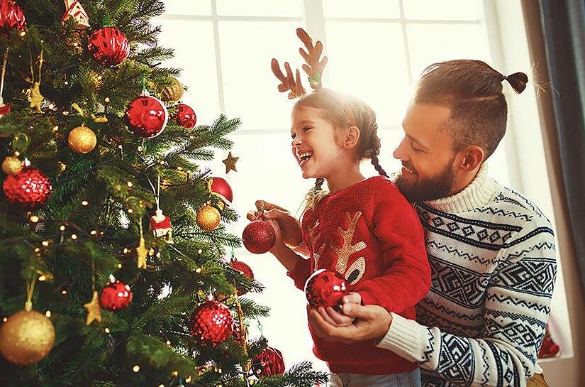 Sie wissen nicht, was Sie heuer unterm Weihnachtsbaum singen sollen? Wir haben da eine Idee ... Symbolfoto: Archiv