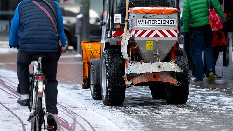 Winterdienst Kulmbach 2025/26 In Kulmbach ist der Räum- und Streudienst auf den Winter vorbereitet.