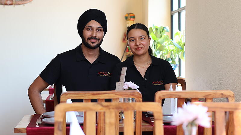 Gurwinder Atwal (links) ist Inhaber des neuen Lokals Swagat in der Brennerstra&szlig;e. Gemeinsam mit seiner Frau Dwender Atwal (rechts) erf&uuml;llt sich das Paar einen Traum.