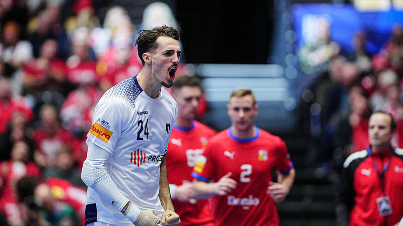 Mit viel Leidenschaft f&uuml;r sein Heimatland bei der Weltmeisterschaft im Einsatz: HSC-Akteur Mikael Helmersson