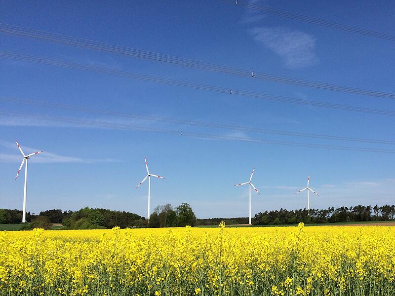 Windpark Oberngrub In Oberngrub im Markt Heiligenstadt (Kreis Bamberg) existiert schon länger ein Windpark mit fünf Windrädern.