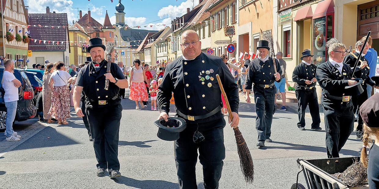 So schön war der Festumzug bei der Kirchweih in Scheßlitz