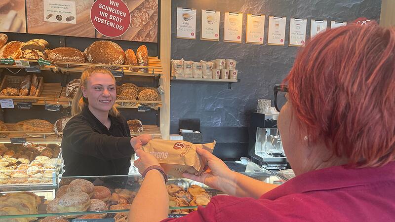 Seit Dienstag neu dabei bei der Lebensmittel App "Too Good To Go": die B&auml;ckerei Burkard in Adelsdorf.