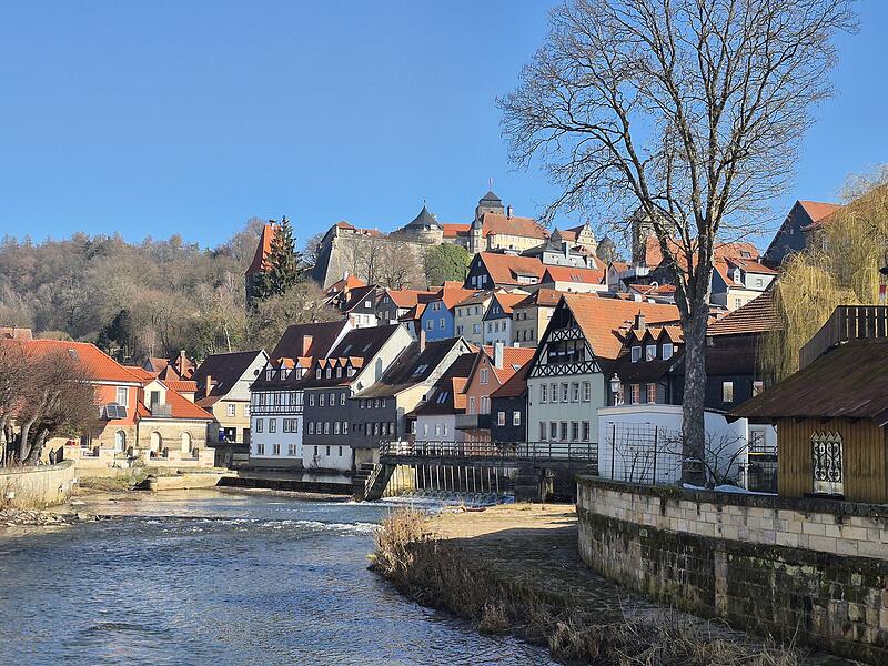 Früher holten Frauen aus der Haßlach ihr Osterwasser. Früher holten Frauen aus der Haßlach ihr Osterwasser.