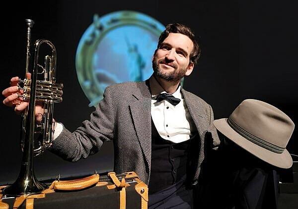 Um das Leben eines Mannes auf einem Schiff geht es im St&uuml;ck "Novecento".