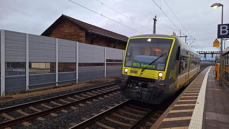 Agilis Im Januar 2025 fallen auf der Agilis-Strecke zwischen Bamberg und Ebern einige Verbindungen aus. Es wird ein Ersatzverkehr angeboten.