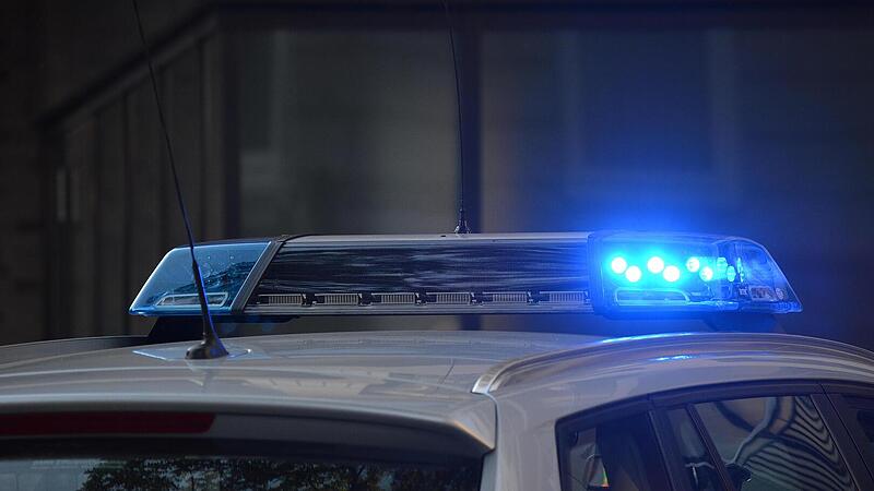 Elfershausen: Autofahrer stirbt bei Unfall Elfershausen: Autofahrer stirbt bei Unfall