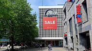 Die Karstadt-Filiale in Erlangen soll bestehen bleiben