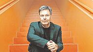 Robert Habeck, Wirtschaftsminister und Kanzlerkandidat der Grünen, warnt vor einem Rechtsruck und erklärt seinen Vorschlag, Sozialabgaben auf Kapitalerträge zu erheben.