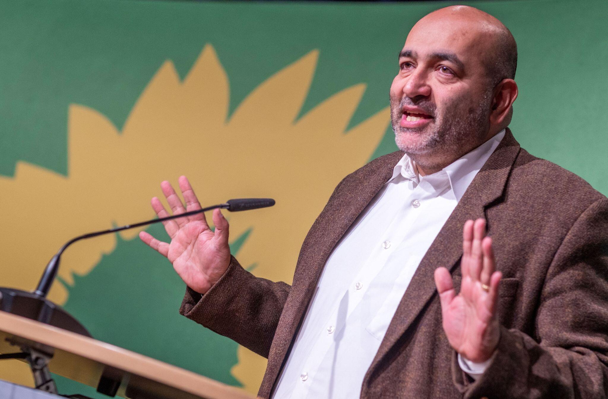 Grünen-Chef Nouripour: Brauchen auch einen Gaspreisdeckel