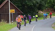 Mit dem Fahrrad den Berg hinab ging es zur letzten Kirchenstation in Nedensdorf. Mit dem Fahrrad den Berg hinab ging es zur letzten Kirchenstation in Nedensdorf.