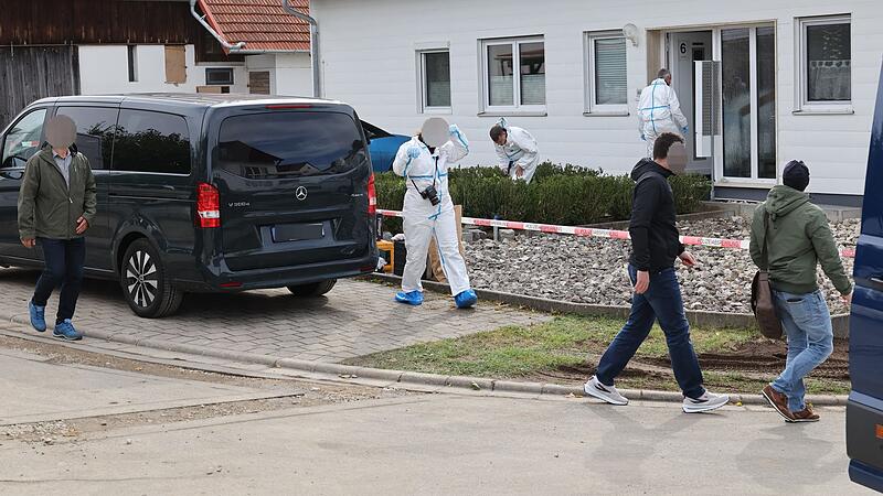 Zwei Behördenmitarbeiter bei Waffenkontrolle erschossen Zwei Behördenmitarbeiter bei Waffenkontrolle erschossen