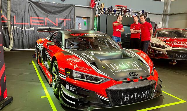 Sollen für Eastalent Racing im Endurance-Cup der GT-World-Challenge Europe 2026 die Kastanien aus dem Feuer holen: Simon Reicher, Christopher Haase und Markus Winkelhock.Haase und Eastalent Racing präsentieren GT3-Programm 2026 Sollen für Eastalent Racing im Endurance-Cup der GT-World-Challenge Europe 2026 die Kastanien aus dem Feuer holen: Simon Reicher, Christopher Haase und Markus Winkelhock.