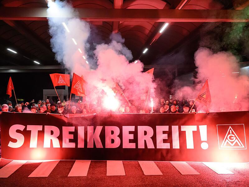 Ausl&auml;uten der Friedenspflicht bei Volkswagen 2024