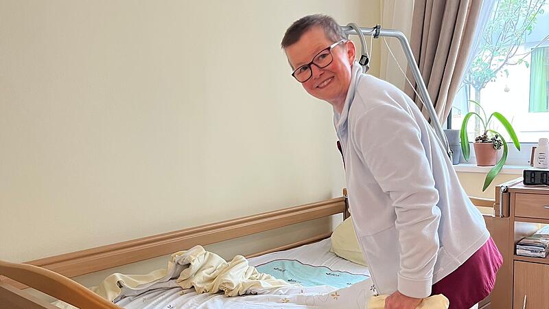 Ute Renner bei der Arbeit im Kurstift