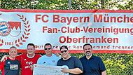 Spendenübergabe des FC-Bayern-Fanclubs an die Lebenshilfe. Heidi Vetterdietz Spendenübergabe des FC-Bayern-Fanclubs an die Lebenshilfe. Heidi Vetterdietz