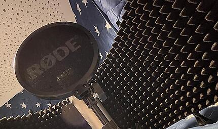 Rh&ouml;ner Fu&szlig;ball-Kultur wurde in 2023 in insgesamt 16 Du-Holz-Folgen gefeiert. Unser Podcast-Team w&uuml;nscht allen H&ouml;rerinnen und H&ouml;rern ein Frohes Fest und einen guten Start ins neue Jahr.