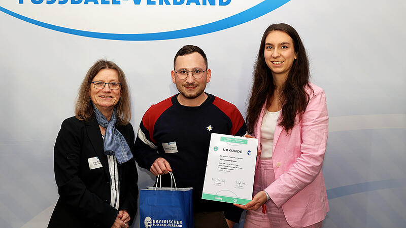 Christopher Daum vom SV Rothenkirchen ist einer der U30-Fu&szlig;ballhelden 2024. Er wurde im Spielkreis Coburg/Kronach/Lichtenfels vom BFV ausgezeichnet.