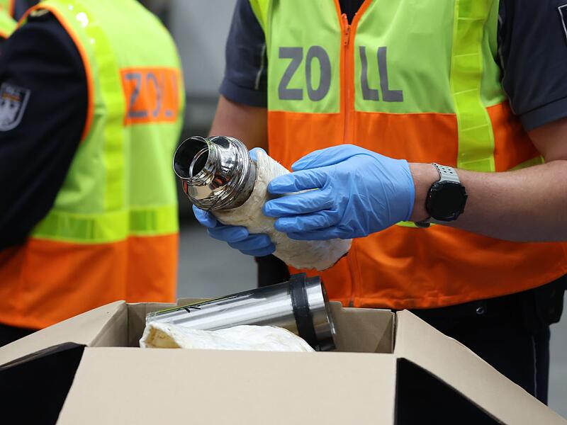 E-Commerce-Boom: Zoll fertigt deutlich mehr Sendungen ab