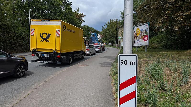 Bahn&uuml;bergang Lauterer Stra&szlig;e 2025