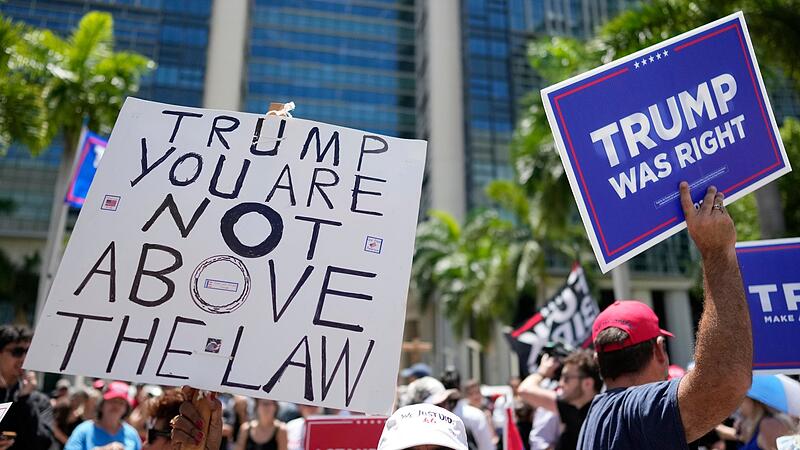 Unterstützer und Gegner