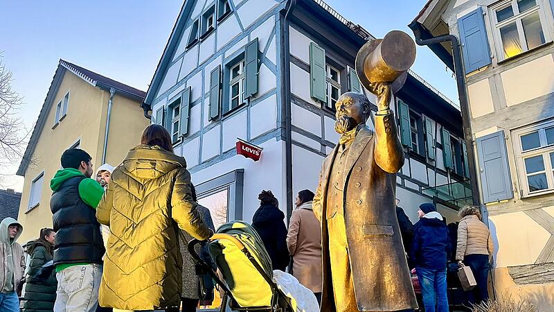 Viele Menschen folgten dem Aufruf f&uuml;r ein frei zug&auml;ngliches Levi's-Casting. Der Fr&auml;nkische Tag hat einen Blick hinter die Kulissen geworfen.