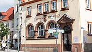 Im Rathaus von Bad Rodach wird zurzeit mit Hochdruck daran gearbeitet, die Finanzen wieder auf solide Füße zustellen.