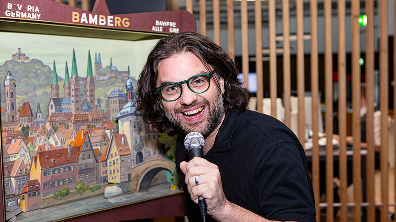 Florian Herrnleben satirischer Rundumschlag zum Jahreswechsel 2025/26