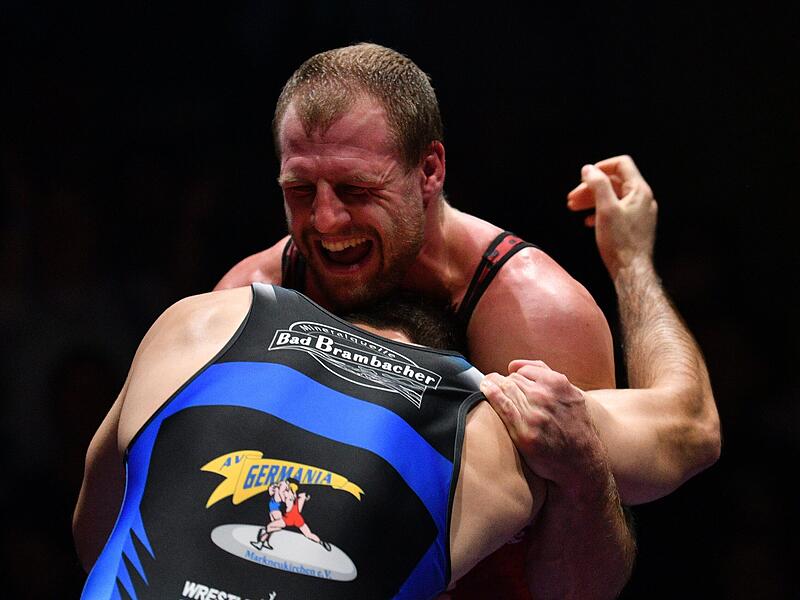 Hannes Wagner muss sich erst von seiner H&uuml;ftoperation erholen, ehe er in der kommenden Saison im Adler-Trikot f&uuml;r die Lichtenfelser wieder zupacken kann.