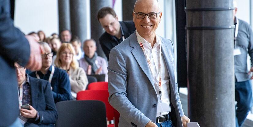 Hans Ulrich Gruber Hans Ulrich Gruber