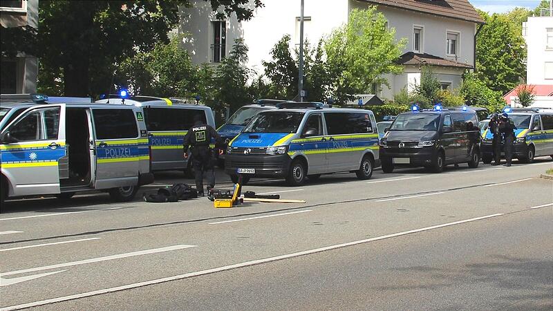Geiselnahme in Regensburger Bank - Mensch in Lebensgefahr Geiselnahme in Regensburger Bank - Mensch in Lebensgefahr