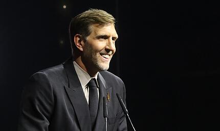Dirk Nowitzki wurde in die Hall of Fame der Fiba aufgenommen.