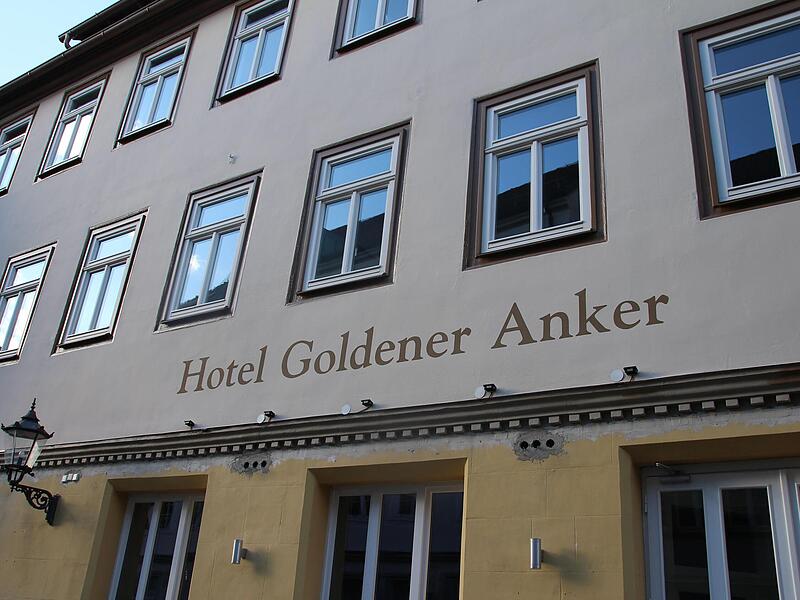 Das Hotel „Goldener Anker“ in der Rosengasse in Coburg kann bereits auf eine lange Geschichte zurückblicken. Das Hotel „Goldener Anker“ in der Rosengasse in Coburg kann bereits auf eine lange Geschichte zurückblicken.