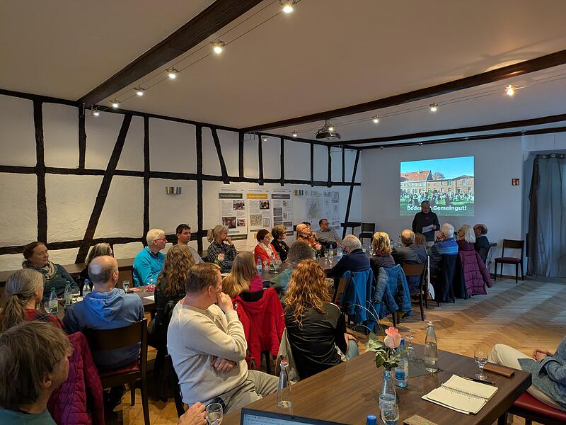 Viele waren zum 3. Treibhaus-Menu gekommen. Viele waren zum 3. Treibhaus-Menu gekommen.