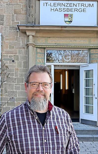 Stefan Langer, IT-Spezialist und Mitglied der erweiterten Schulleitung, hat das Projekt mit konzipiert.