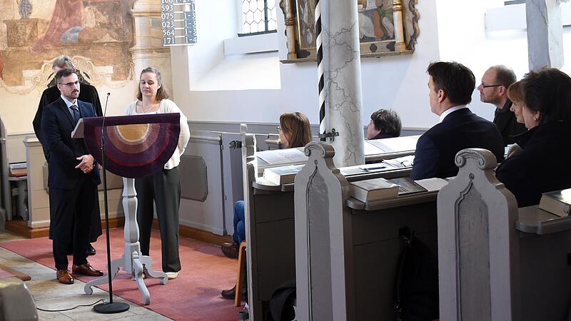 Ins Amt eingef&uuml;hrt wurden die neuen Abteilungsleiter der Diakonie in einem Gottesdienst in Steppach.
