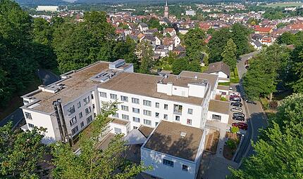 Sana Klinik Neustadt nimmt Betrieb wieder auf. Sana Klinik Neustadt nimmt Betrieb wieder auf.