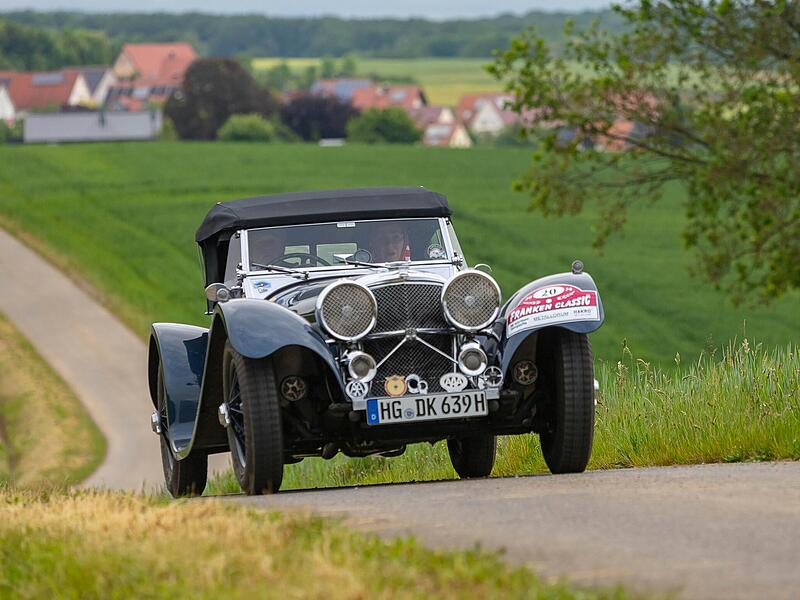 Die Oldtimer knattern bei der "Franken Classic" auch 2025 wieder durch die Region. Die Oldtimer knattern bei der "Franken Classic" auch 2025 wieder durch die Region.