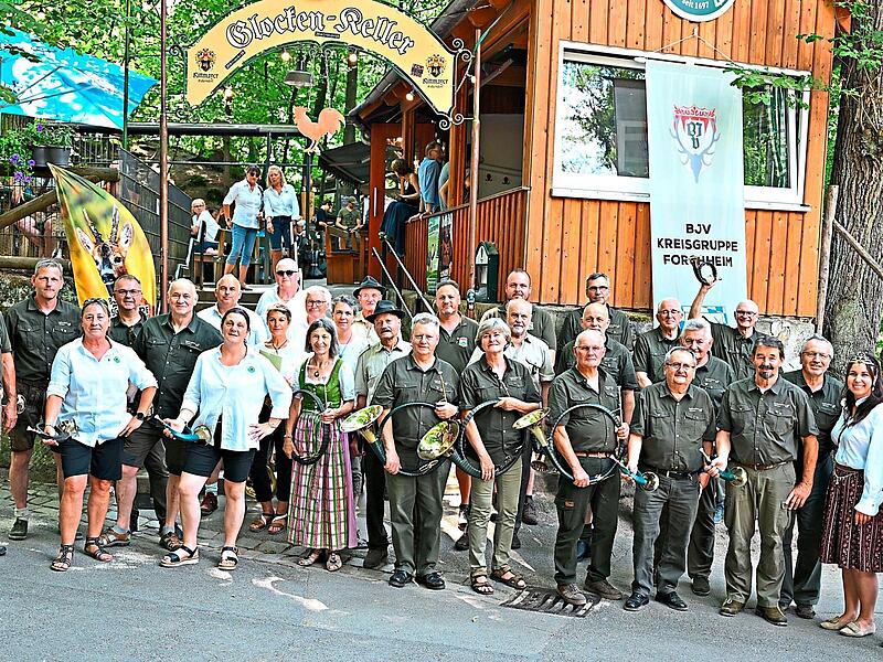Das Jagdhorn-Bl&auml;sertreffen fand im Forchheimer Kellerwald statt.Edwin Rank