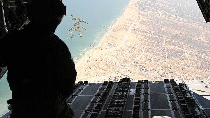 Bundeswehr setzt erneut Hilfsgüter über Gaza ab