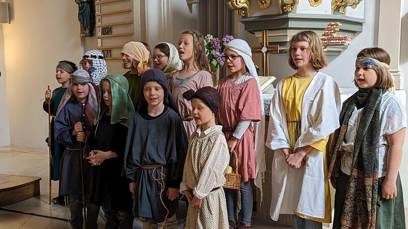 Der Petri-Kinderchor l&auml;dt ab n&auml;chster Woche wieder zum Singen und Schauspielern ein.