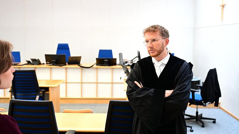 Amtsgericht Bamberg Exhibitionist belästigt Kinder auf Schulweg Staatsanwalt Stephan Jäger kurz vor Prozessbeginn. Er vertritt die Anklage.