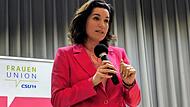 Bundestagsabgeordnete Dorothee Bär diskutierte in Bad Bocklet über ein Prostitutionsverbot Bundestagsabgeordnete Dorothee Bär diskutierte in Bad Bocklet über ein Prostitutionsverbot