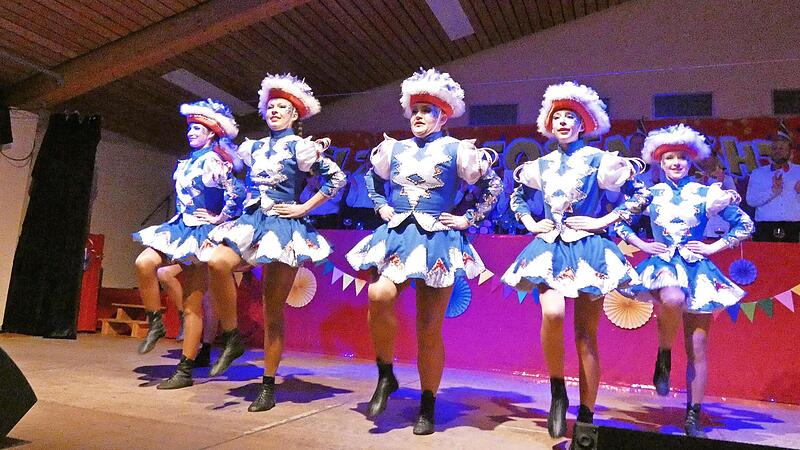 Die Marschtanzgarde beeindruckte mit einer perfekten Choreographie.